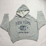 New York City Manhattan Graphic Hoodie - East River Design