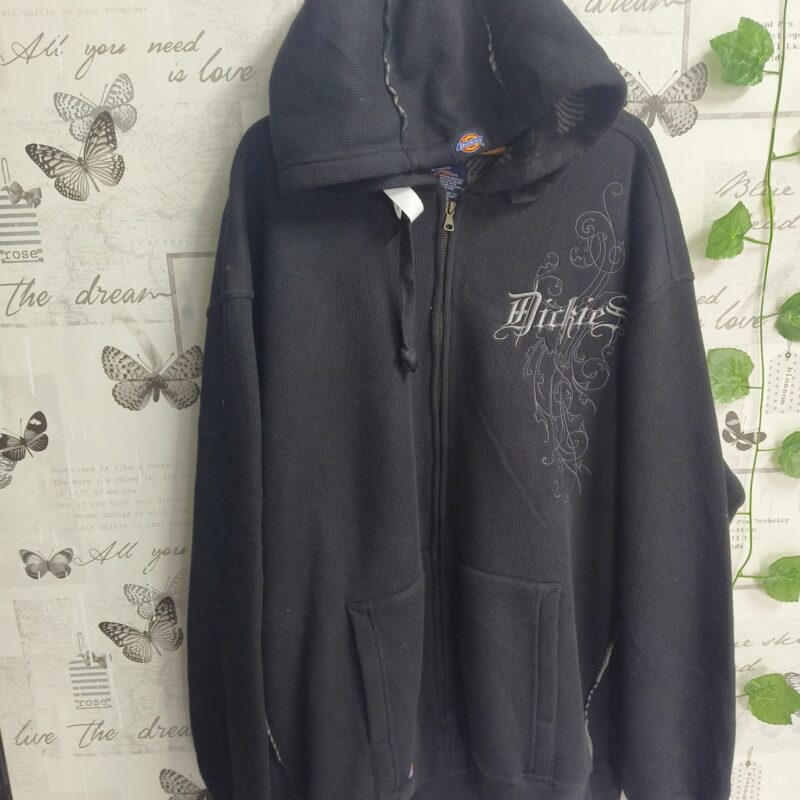 Dickies Black Hoodie with Embroidered Design unisex